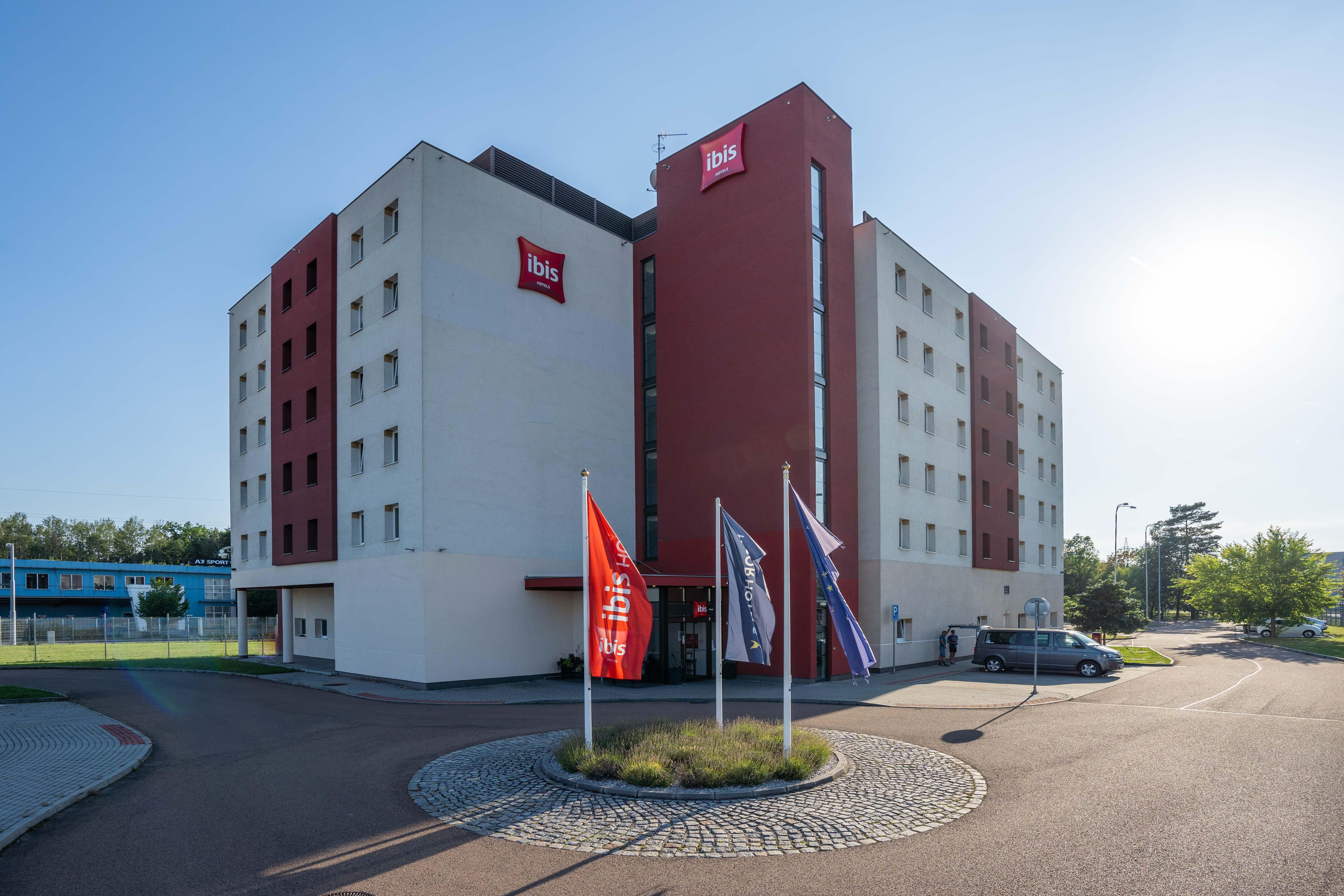 Ibis Hotel Plzeň Exterior foto